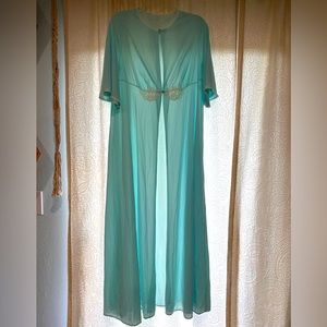 Sears 70s nightgown coverup L